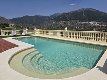 1366-villa-for-sale-in-alcaucin-47397-large