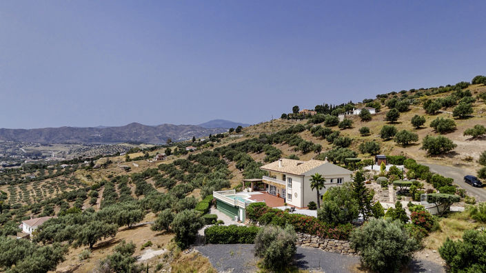 Image No.39-4 Bed Villa for sale