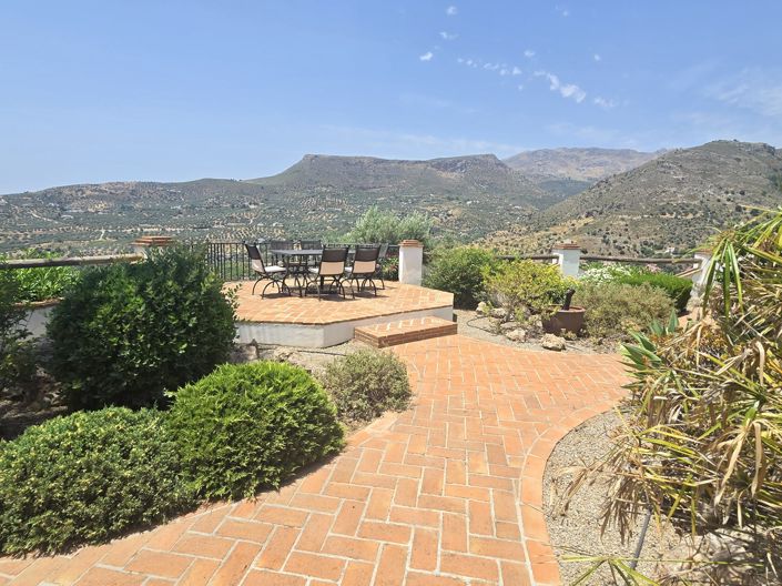 Image No.24-3 Bed Villa for sale