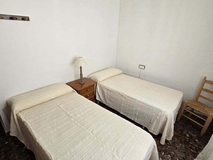 Image No.37-4 Bed Villa for sale