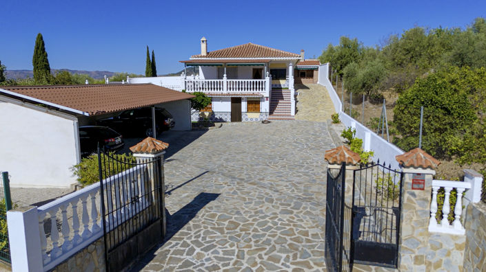 Image No.6-4 Bed Villa for sale