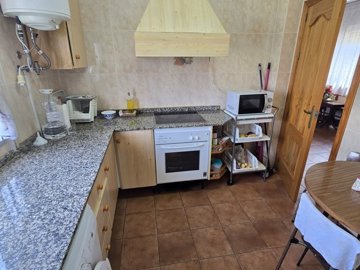 1376-village-house-for-sale-in-alcaucin-48340