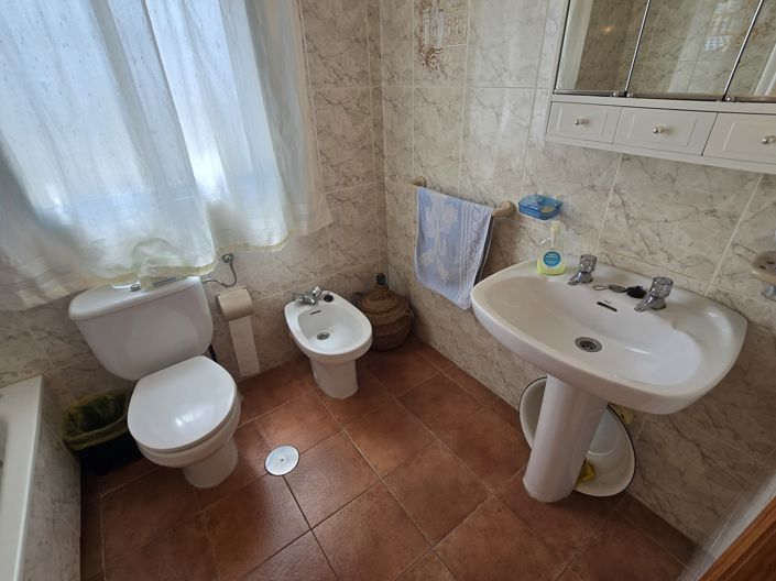 Image No.19-Maison de village de 4 chambres à vendre à Alcaucín