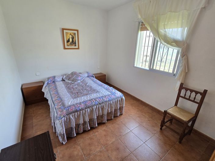 Image No.23-Maison de village de 4 chambres à vendre à Alcaucín