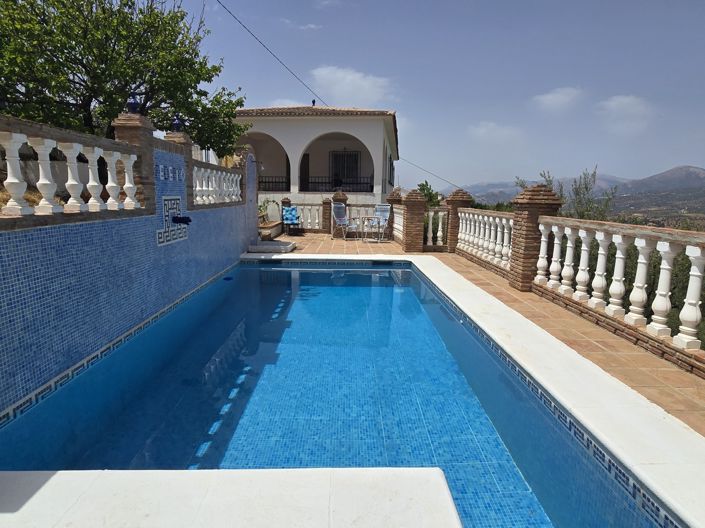 Image No.7-Maison de village de 4 chambres à vendre à Alcaucín