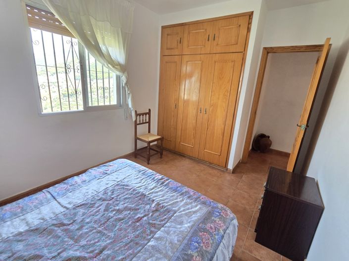 Image No.24-Maison de village de 4 chambres à vendre à Alcaucín