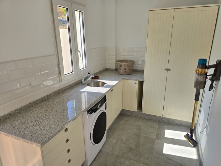 Image No.27-Villa de 4 chambres à vendre à Los Romanes