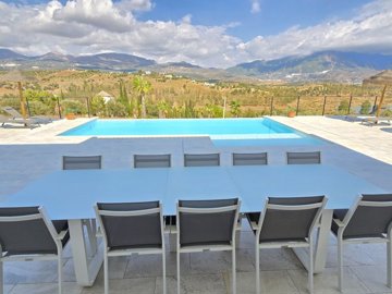 1385-villa-for-sale-in-los-romanes-49079-larg