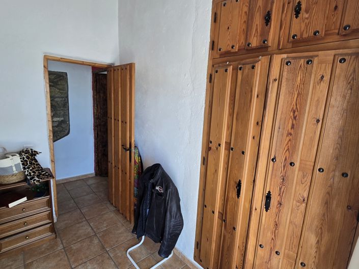 Image No.20-2 Bed Villa for sale