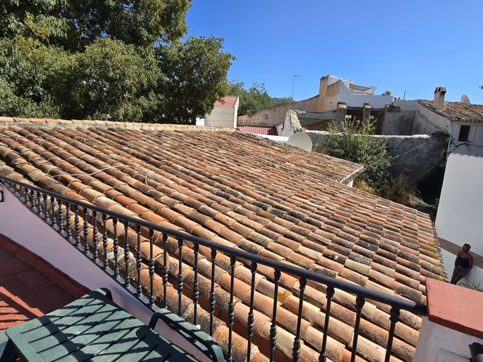 Image No.33-2 Bed Villa for sale