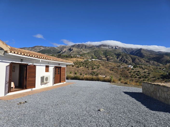 Image No.36-4 Bed Villa for sale