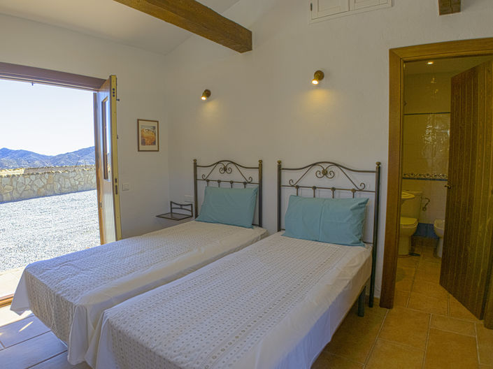 Image No.31-4 Bed Villa for sale