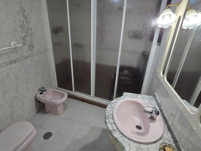 Image No.23-Maison de village de 6 chambres à vendre à Alcaucín