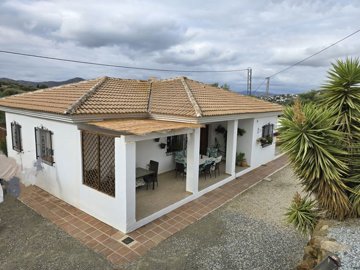 1396-villa-for-sale-in-alcaucin-49857-large