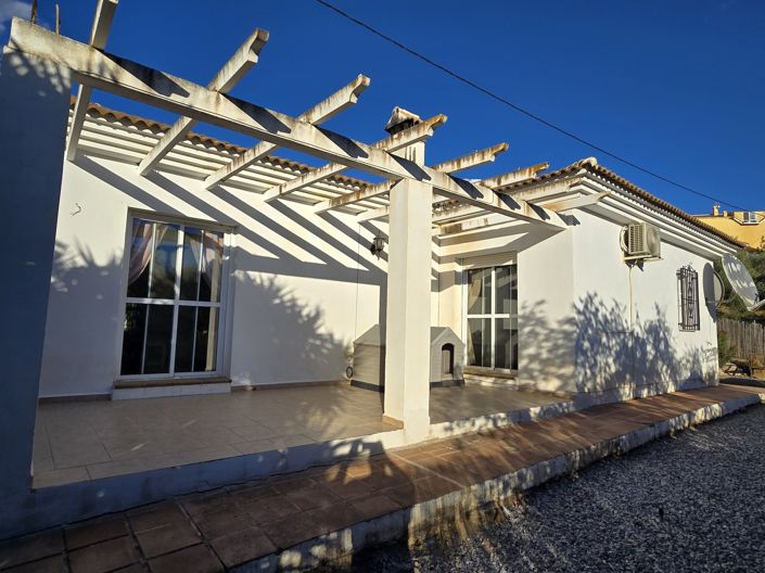 Image No.8-3 Bed Villa for sale