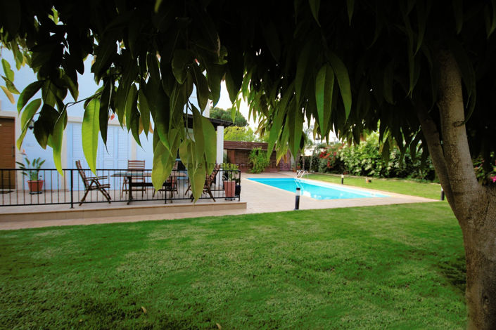 Image No.10-3 Bed Villa for sale