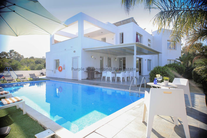 Image No.19-5 Bed Villa for sale