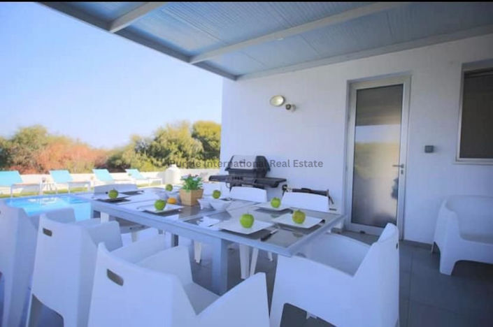 Image No.23-5 Bed Villa for sale