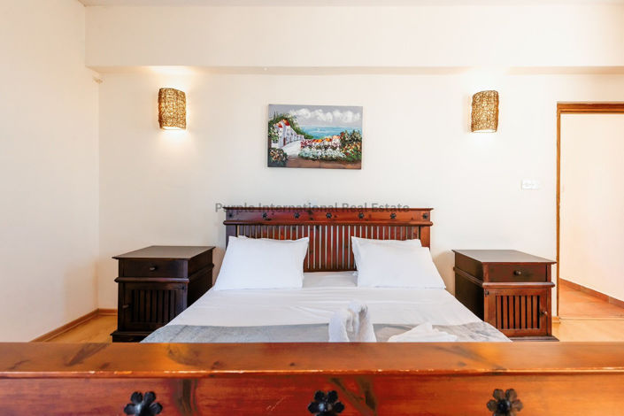 Image No.40-5 Bed Villa for sale