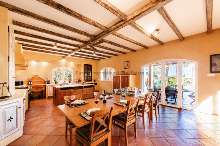 Image No.6-5 Bed Villa for sale