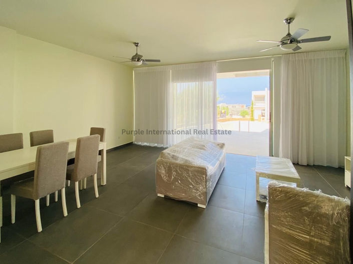 Image No.20-3 Bed Villa for sale