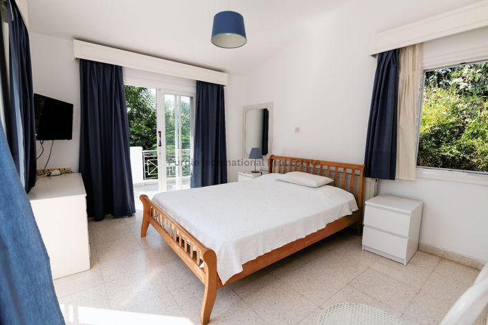 Image No.20-3 Bed Villa for sale