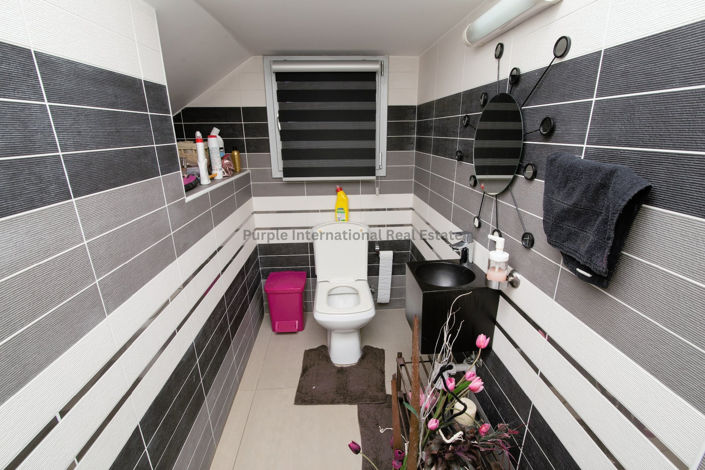 Image No.10-4 Bed Villa for sale