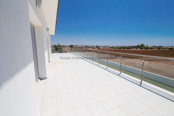 Image No.26-4 Bed Villa for sale