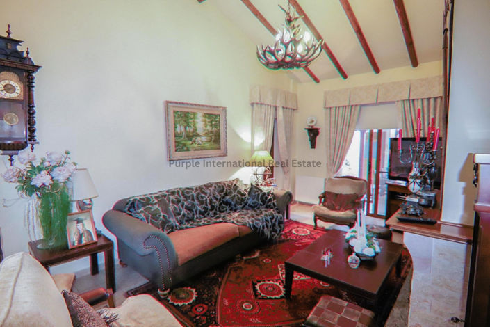 Image No.17-5 Bed Villa for sale