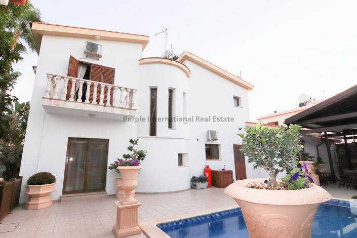 Image No.42-5 Bed Villa for sale