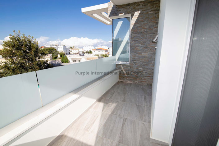 Image No.30-4 Bed Villa for sale