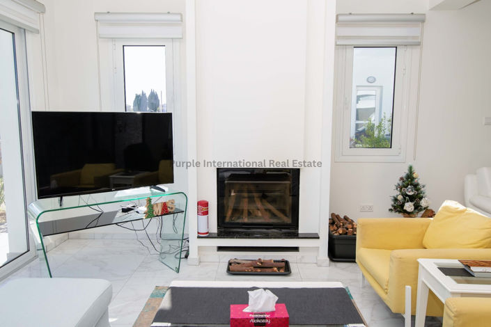 Image No.8-4 Bed Villa for sale