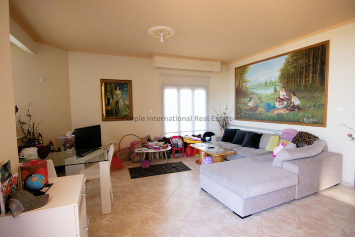 Image No.2-4 Bed Villa for sale