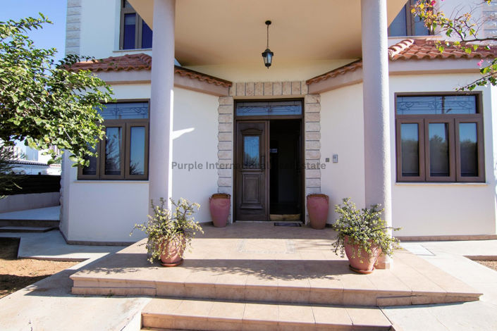 Image No.3-4 Bed Villa for sale