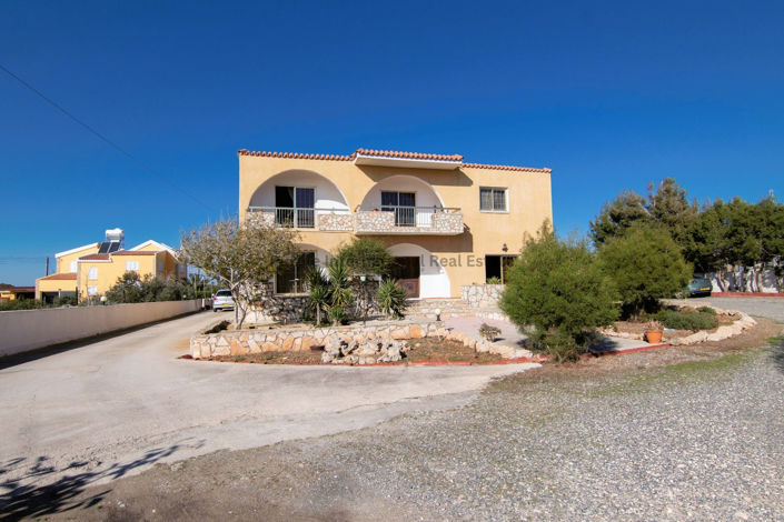 Image No.36-5 Bed Villa for sale