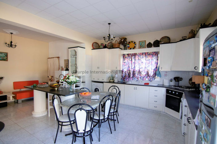 Image No.48-5 Bed Villa for sale