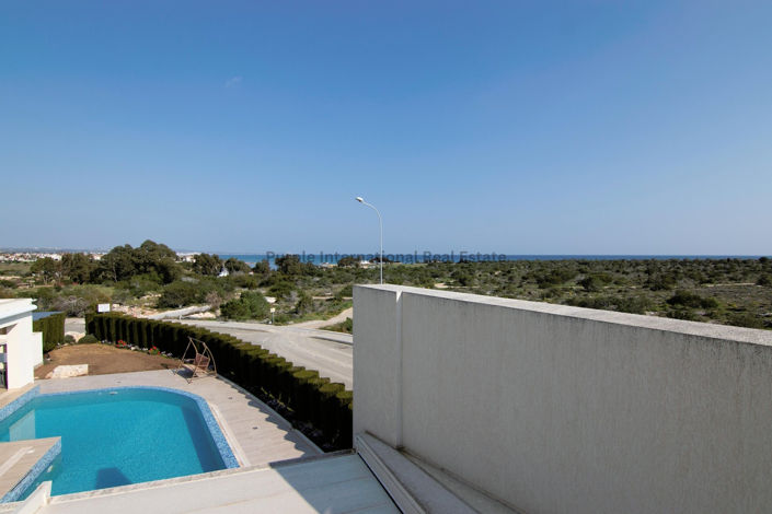 Image No.21-7 Bed Villa for sale