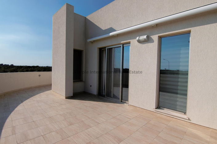 Image No.22-7 Bed Villa for sale