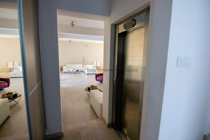 Image No.31-7 Bed Villa for sale