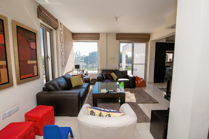 Image No.17-5 Bed Villa for sale