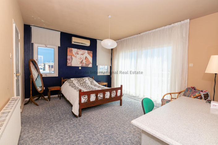 Image No.23-4 Bed Villa for sale