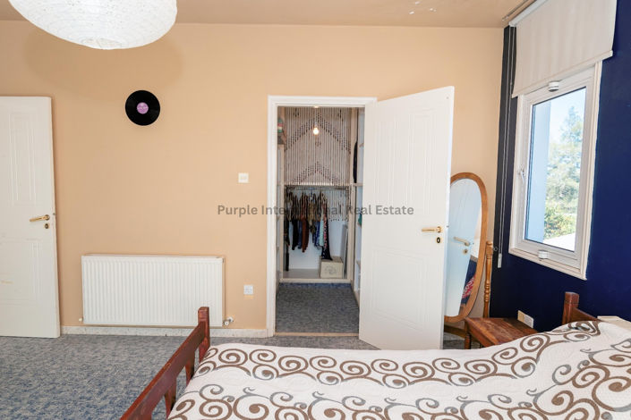 Image No.25-4 Bed Villa for sale