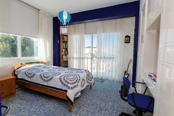 Image No.33-4 Bed Villa for sale