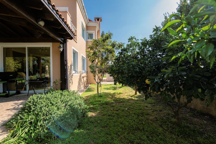 Image No.42-4 Bed Villa for sale