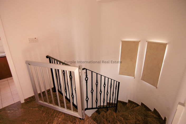 Image No.17-2 Bed Villa for sale