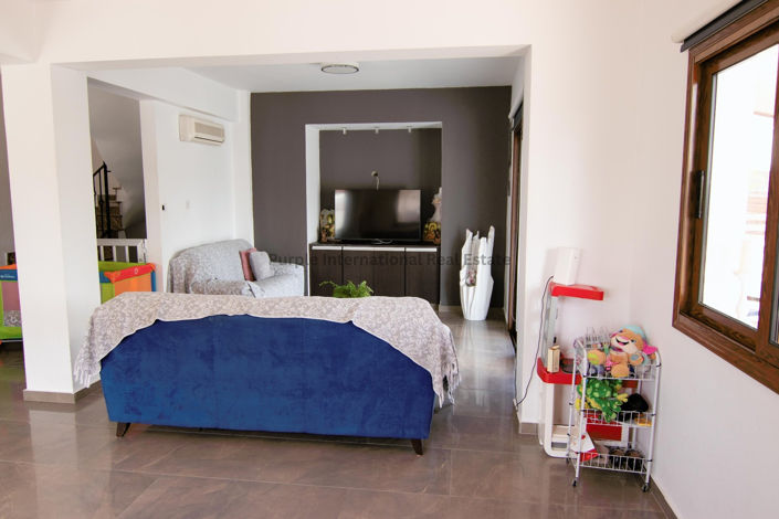 Image No.5-2 Bed Villa for sale