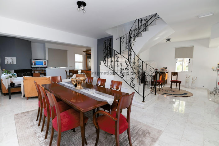 Image No.3-Villa de 3 chambres à vendre à Paralimni