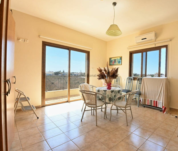 Image No.3-4 Bed Villa for sale