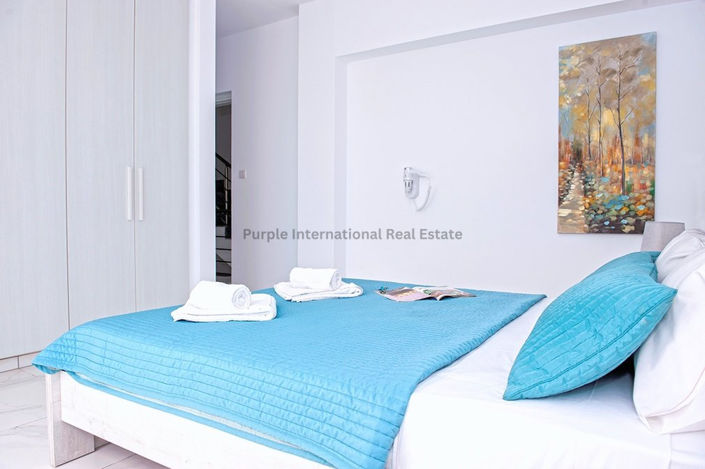 Image No.13-3 Bed Villa for sale