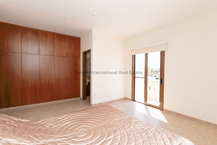 Image No.16-3 Bed Villa for sale